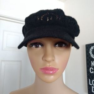 Womens Black European Cap